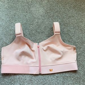 SHEFIT ultimate sports bra - EUC